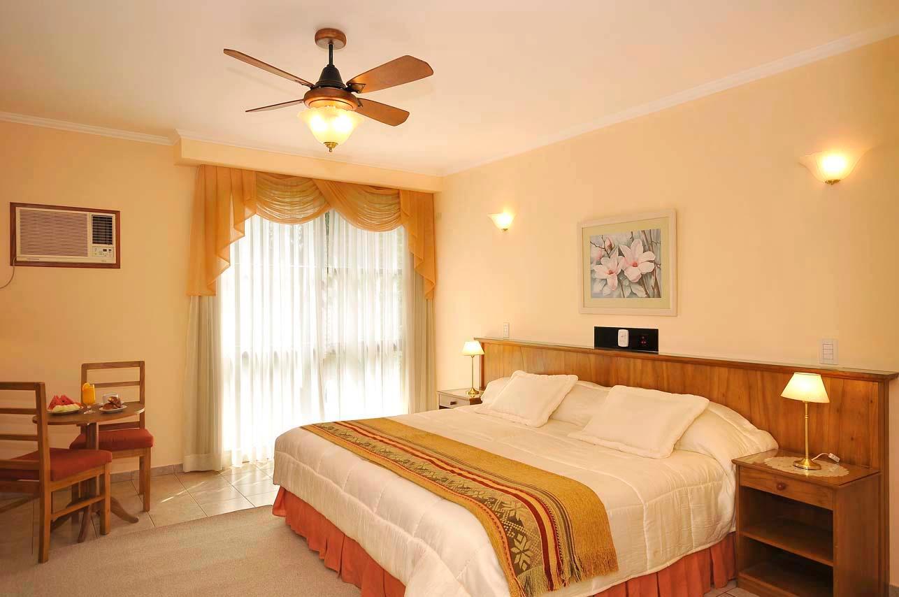 Hotel Orquideas & Puerto Iguazu